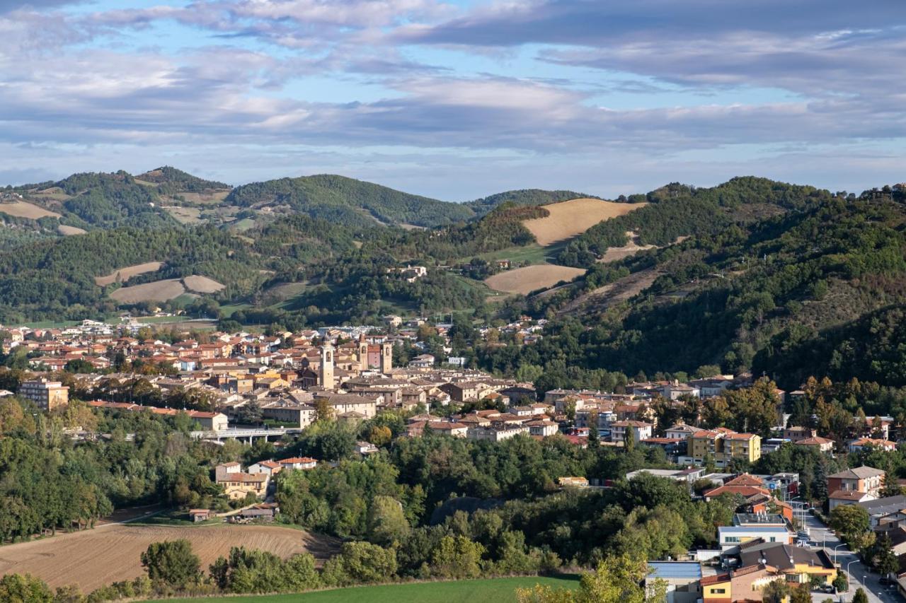 B&B Da Vi.Vi Urbania Exteriér fotografie